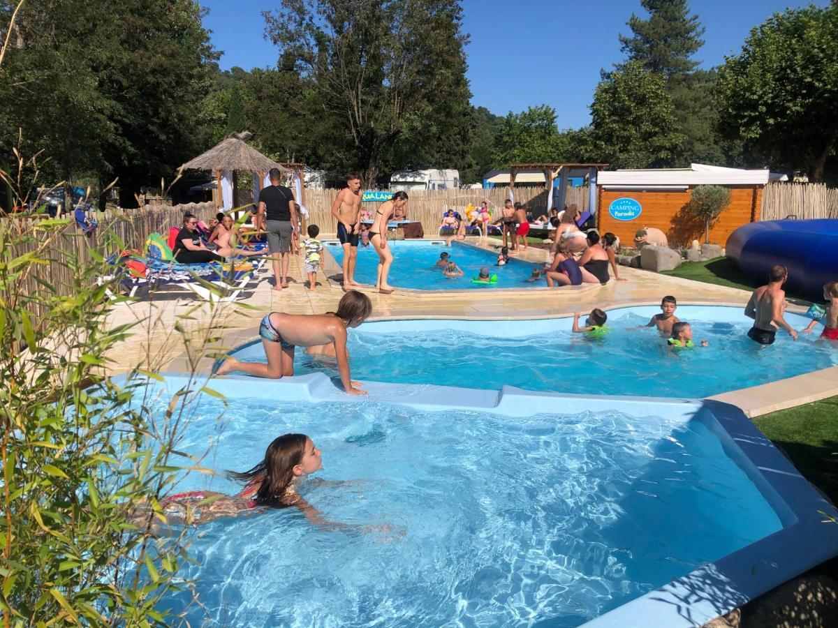 Camping Paradis Family Des Issoux Lalevade-dʼArdèche Exterior foto